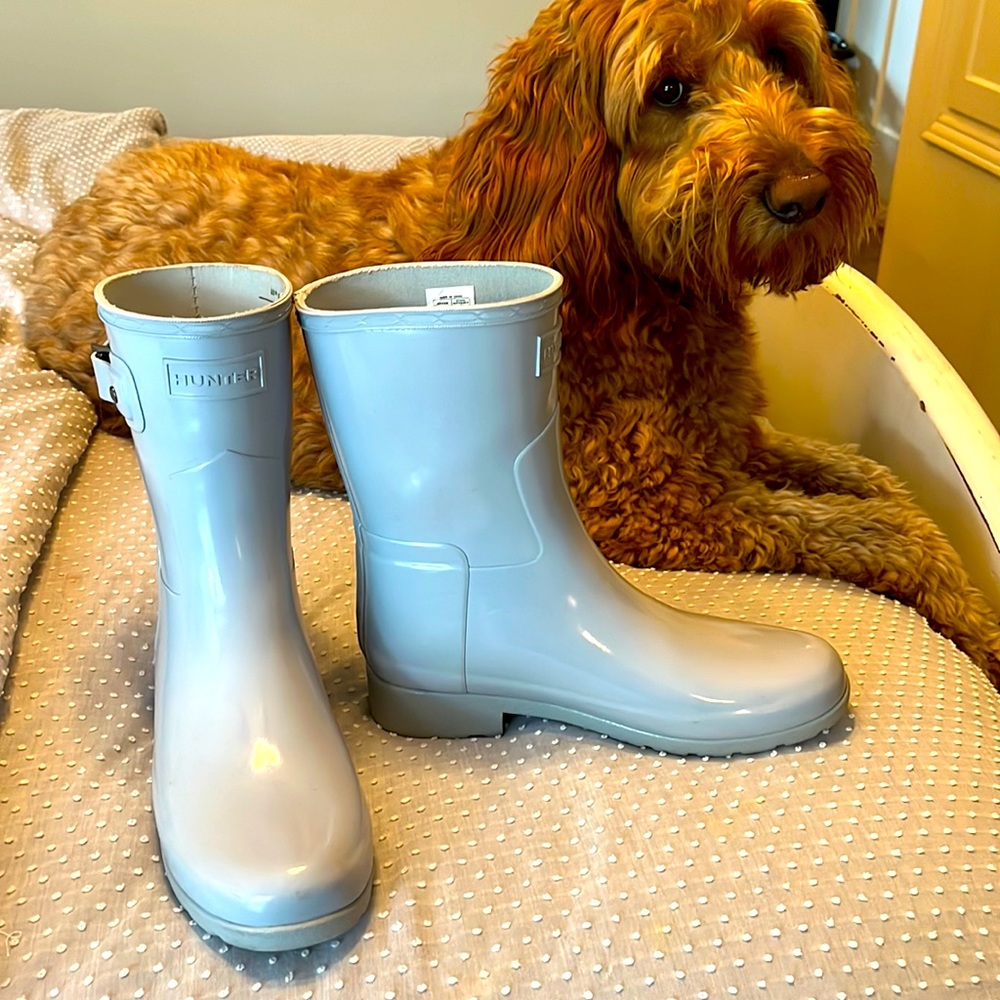 Gray hunter boots